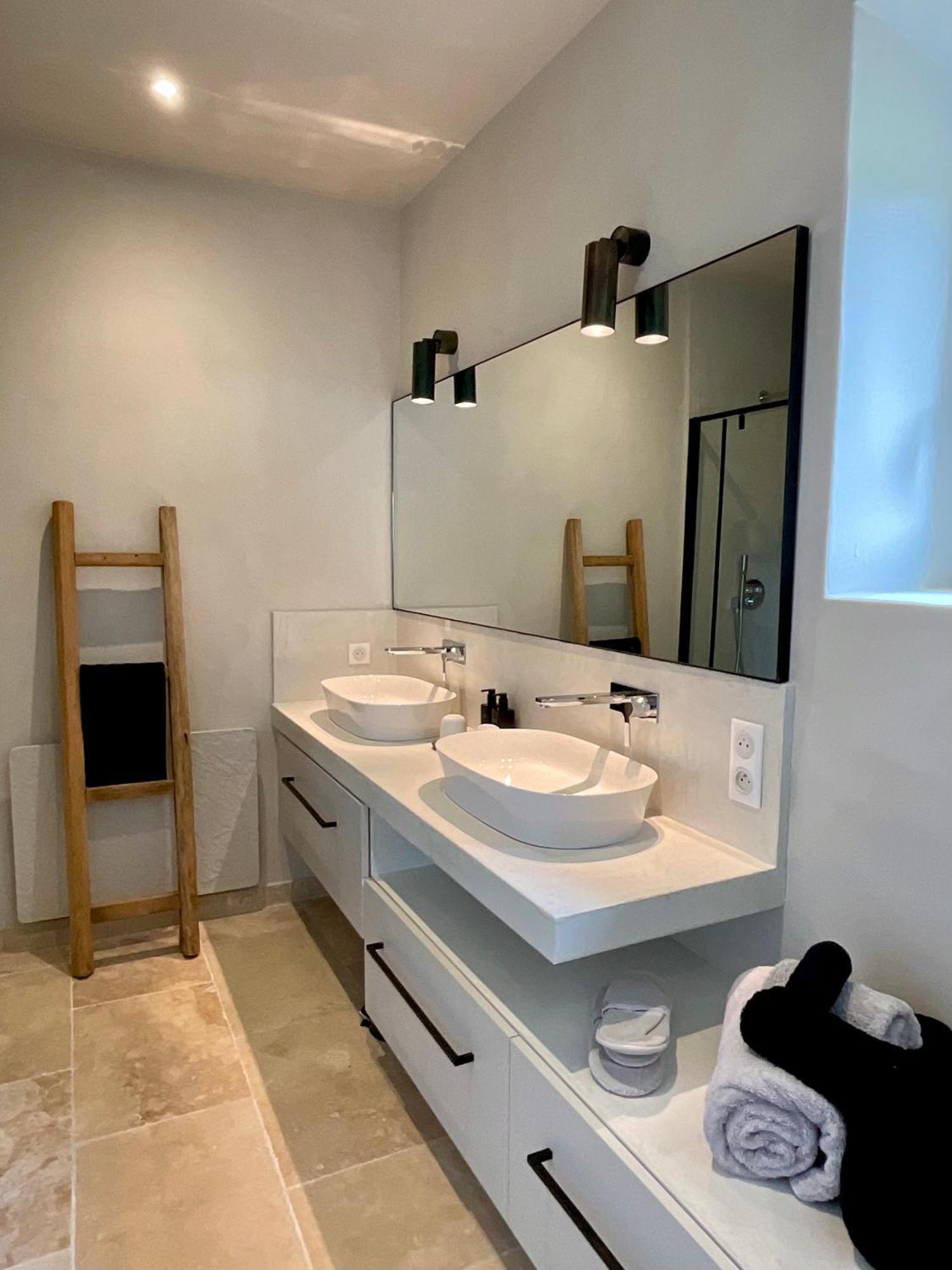 Bed and Breakfast Provence Km28 Горд Экстерьер фото